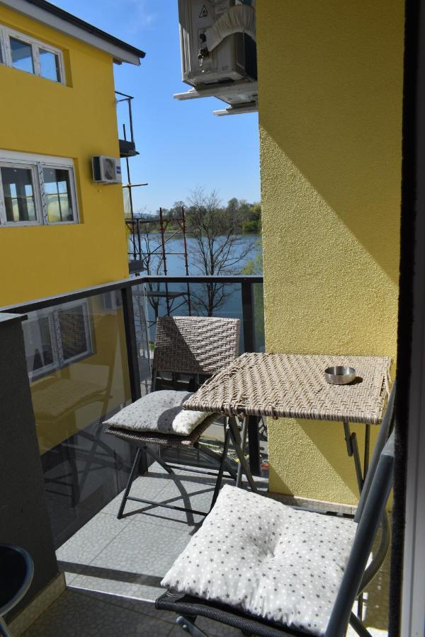 Apartmani K&V Veliko Gradište 外观 照片